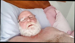 Video 1425341101: gay man jerking, jerking old man